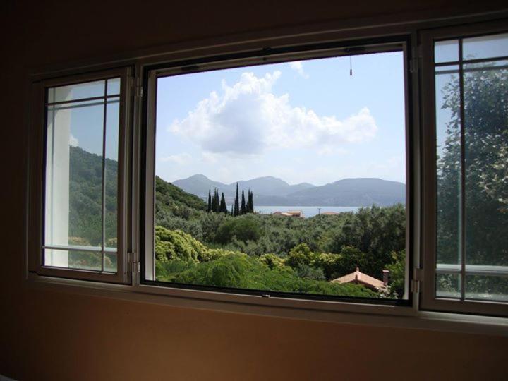 Zeus And Hera Apartments Nikiana Bagian luar foto