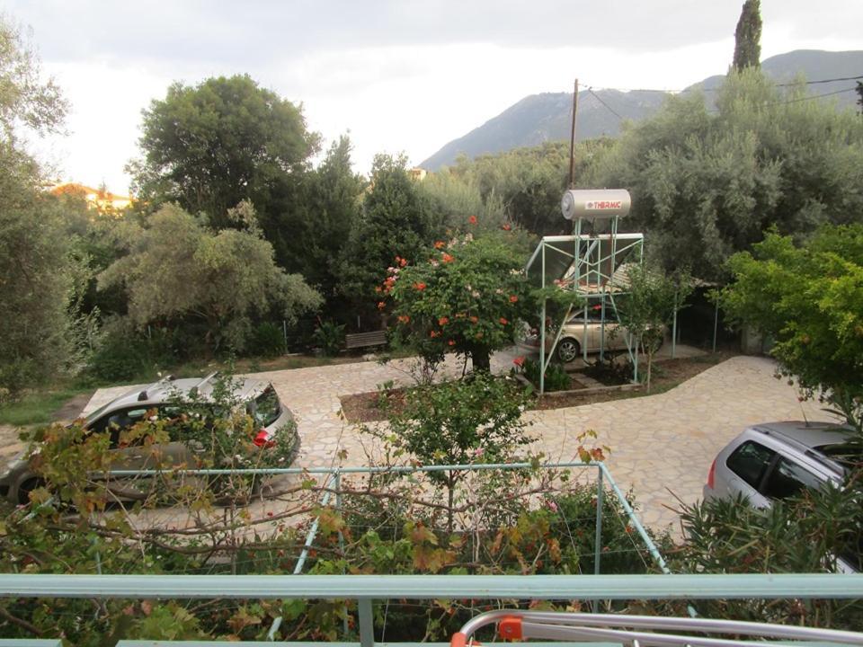 Zeus And Hera Apartments Nikiana Bagian luar foto