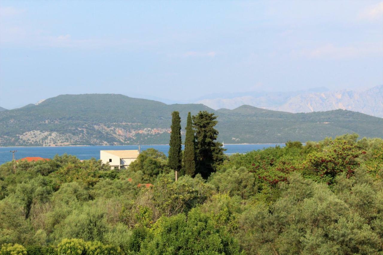 Zeus And Hera Apartments Nikiana Bagian luar foto